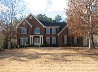 445 Stonehaven Dr, Fayetteville, GA 30215