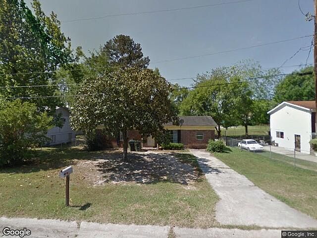 Front of home prior to fire