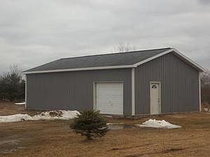 2nd image of 3181 W Caro Rd