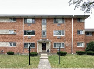 1408 Carol St #B3, Niles, IL 60714