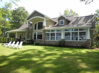 157 Dale Dr, Houghton Lake, MI 48629