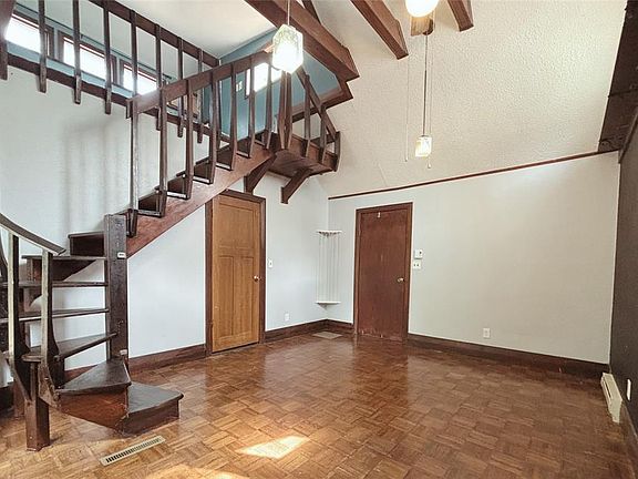 4th image of 316 Vine Street