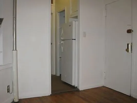 Rented by City Heights Realty | media 34