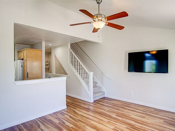 5th image of 532 Tamarack Drive UNIT 603