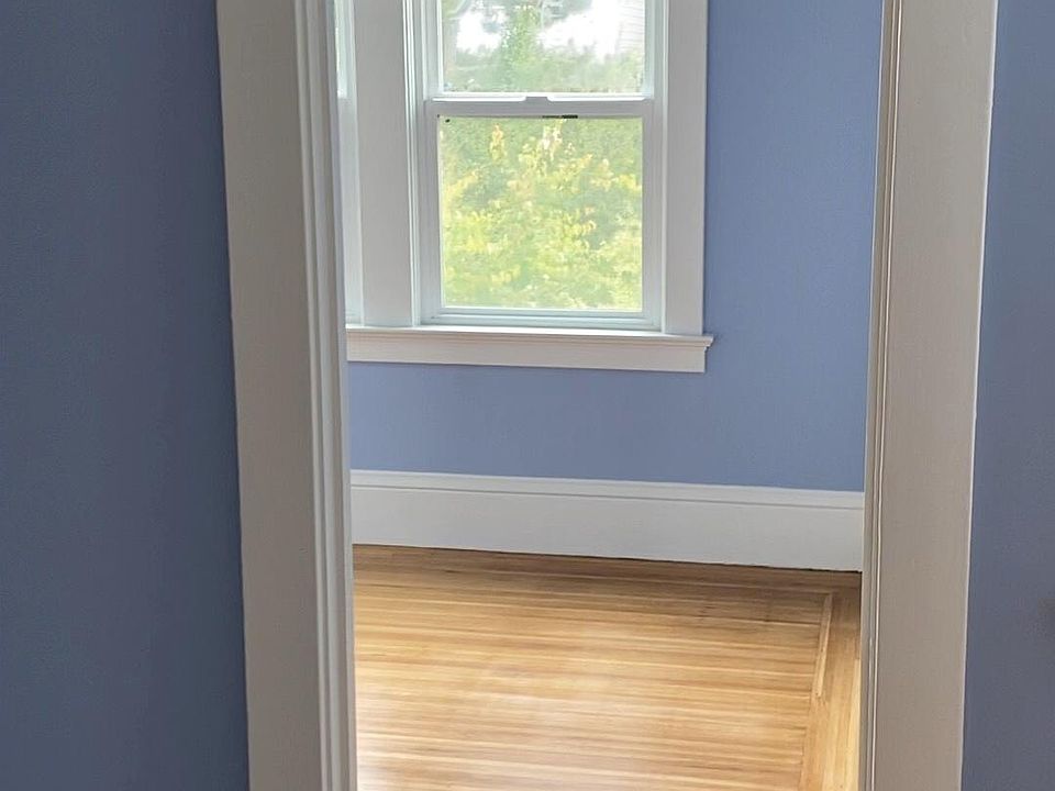 1st image of 651 7th Ave