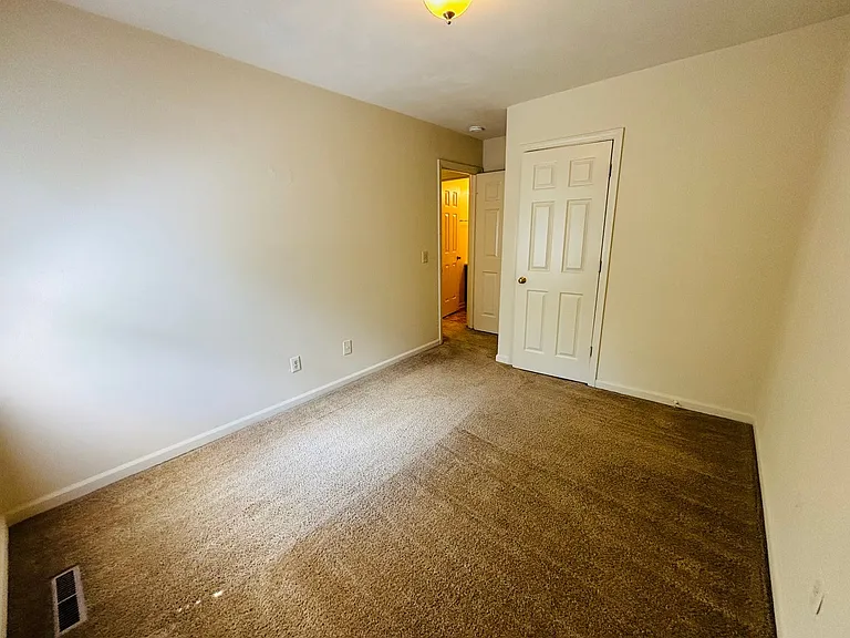 2511 Ridge Rd — Photo 23