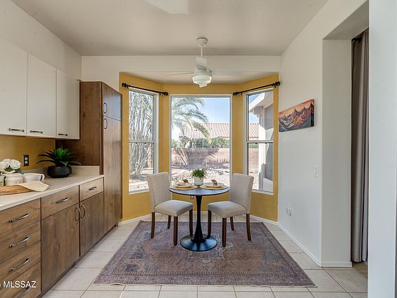3rd image of 7712 W Mission Canyon Pl