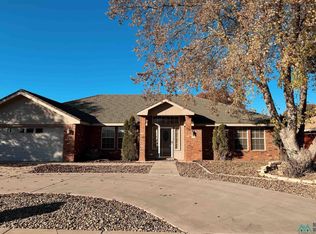 2304 Northglen Dr, Clovis, NM 88101
