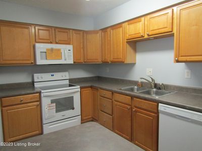 7076 Wildwood Cir APT 172, Louisville, KY, 40291