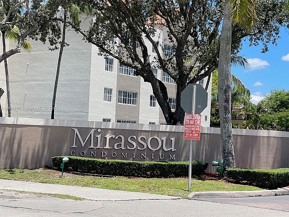 5th image of 6065 NW 186th St APT 311