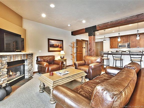 5th image of 2880 Deer Valley Dr E #6219