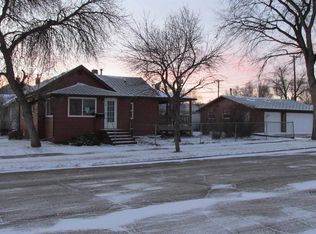 405 7th Ave W, Williston, ND 58801