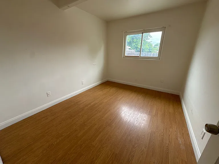22 Wightman Ct — Photo 15