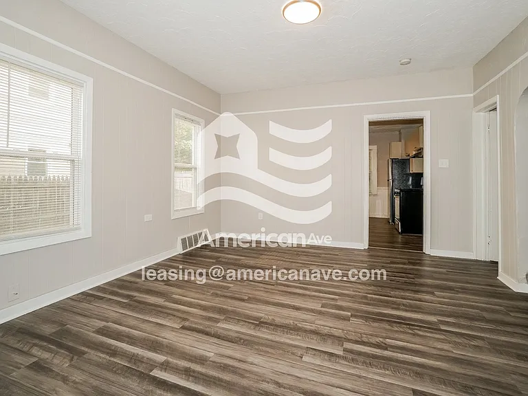 731782_003_living_room_12854023.jpg