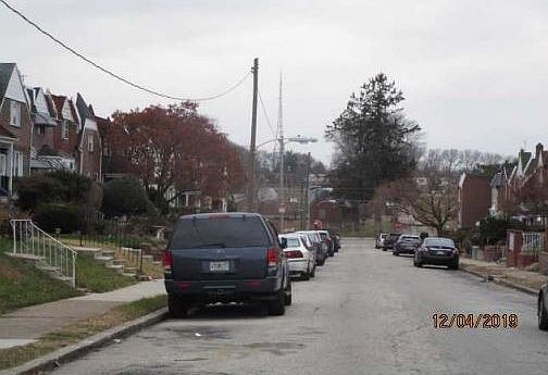 Exterior Neighborhood (street photo)