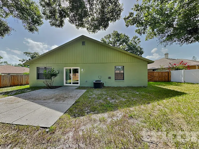 947 Sandywood Dr — Photo 15