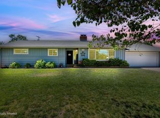 3682 Suzanne Way, Redding, CA 96002