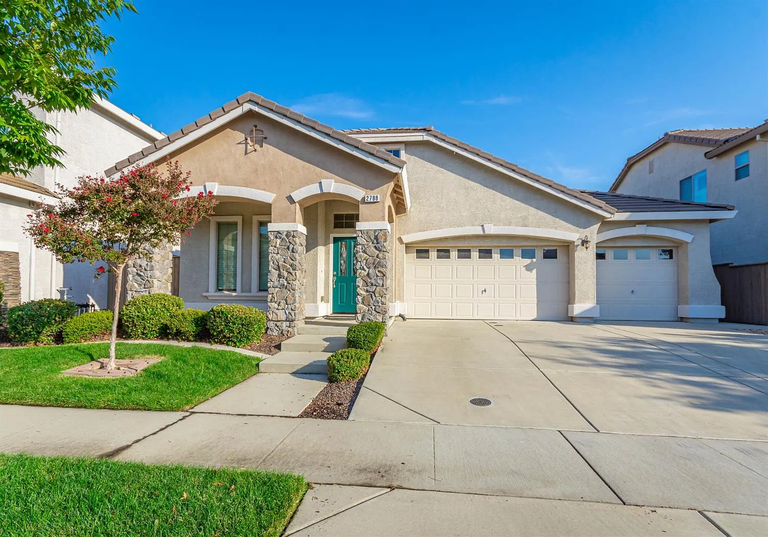 2788 McCarran Ln photo 1