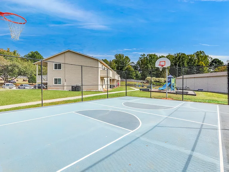 Huntersville Apartment Homes — Photo 22