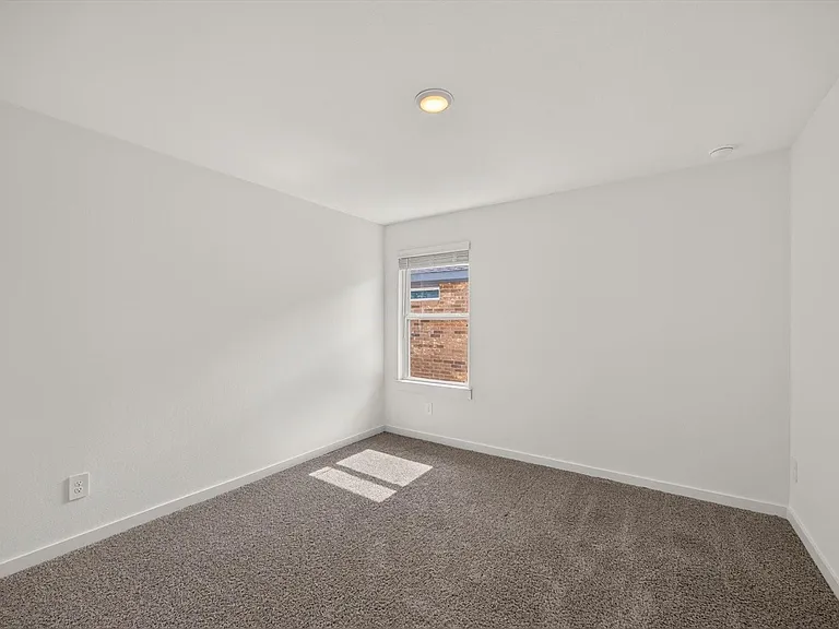 29510 Paytons Park Ct — Photo 18