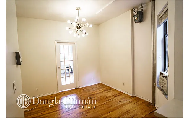 Rented by Douglas Elliman | media 23