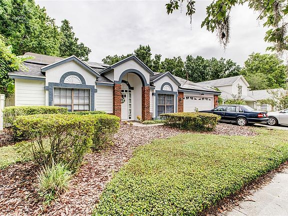 3rd image of 1022 SILCOX BRANCH CIRCLE