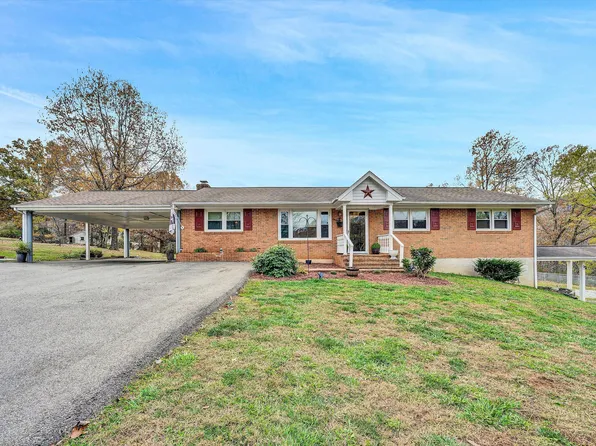 2041 Shady Run Rd, Vinton, VA 24179