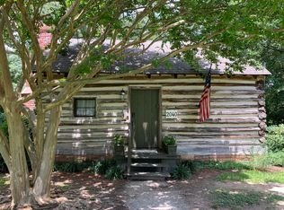 2040 Cloverfield Ln, Eastover, NC 28312