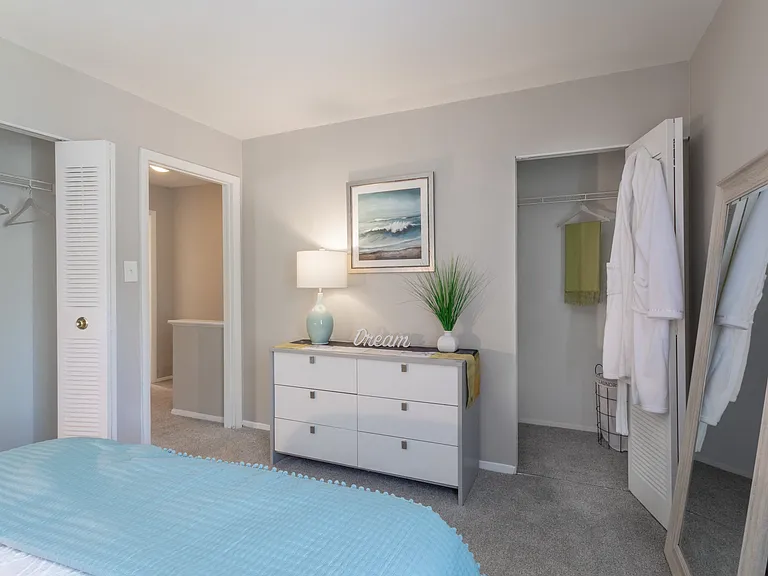 The Lawton Townhomes — Photo 6