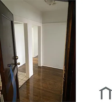 818 E Marquette Rd #2 — Photo 8