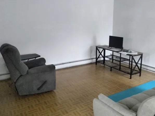 318 Maxim Dr #A, Hopatcong, NJ 07843