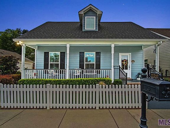 3rd image of 10269 Acadiana Way