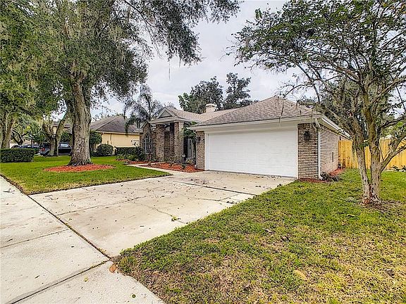 4th image of 376 Remington Dr