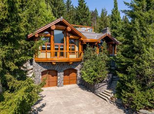 3220 Peak Dr, Whistler, BC V8E 0V4