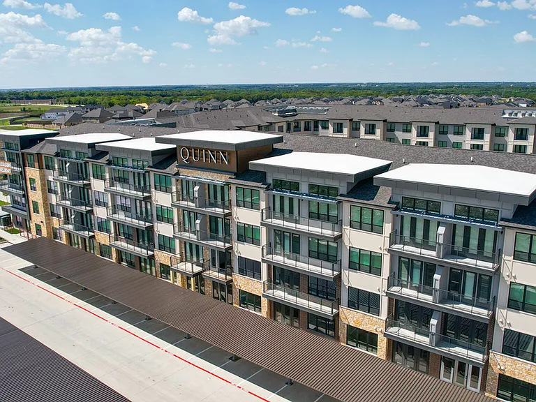 quinn exterior