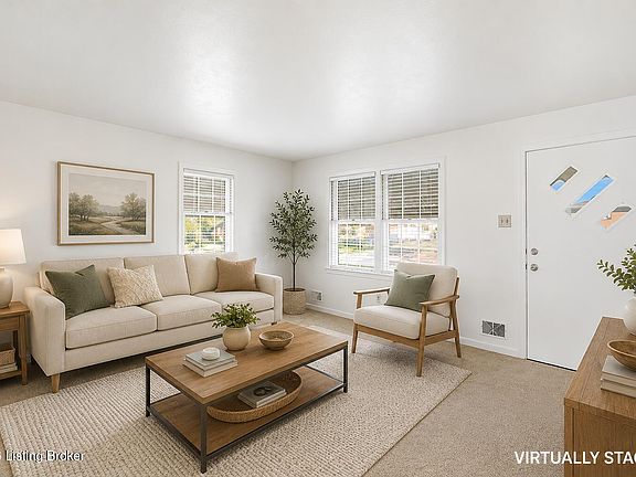 4th image of 321 Carla Dr