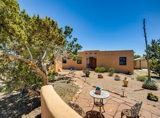 34 Mimosa Rd, Santa Fe, NM 87508