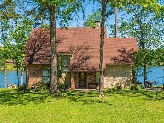 2nd image of 343 County Road 2938 N