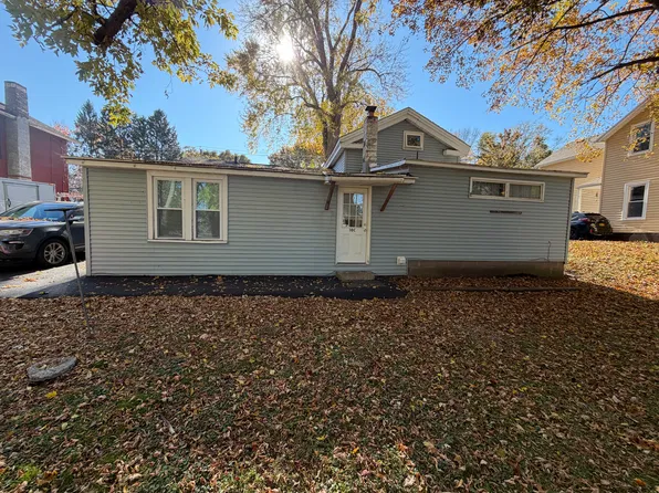 30 Tappan St #C, Baldwinsville, NY 13027