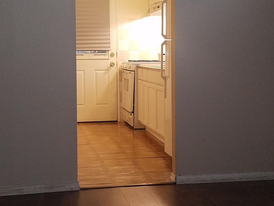 1st image of 16313 Pine St