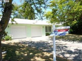 960 Echo Hollow Rd, Eugene, OR 97402