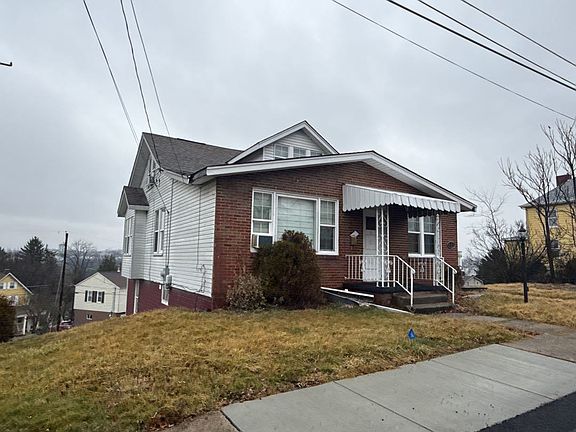 5th image of 133 E Pitt St