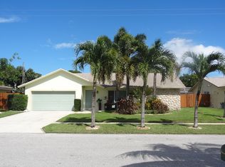 127 Orchard Ridge Ln, Boca Raton, FL 33431