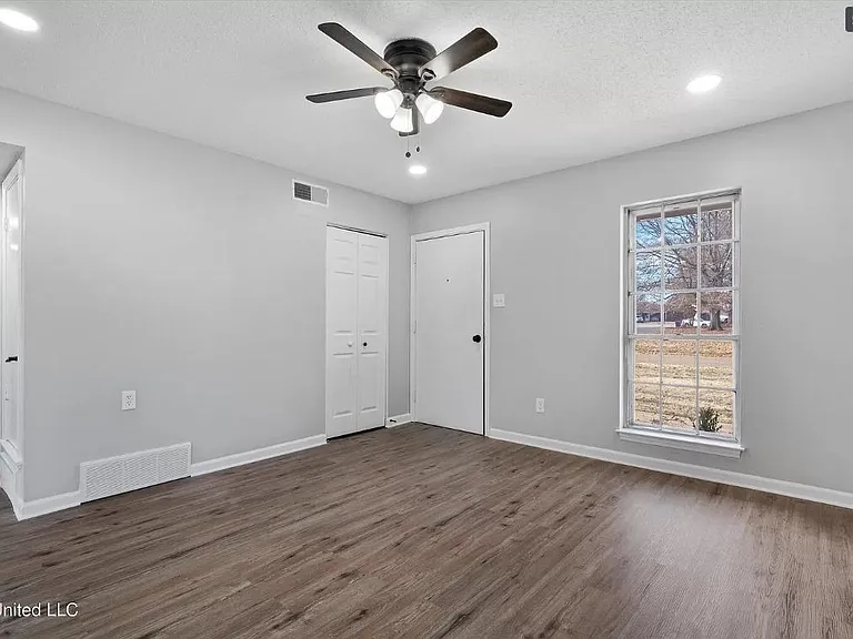 6540 Riverdale Rd #1 — Photo 3