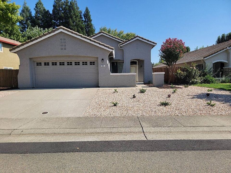 1st image of 364 Rundgren Way
