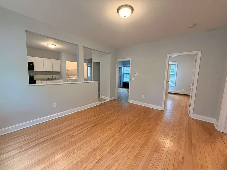 19 Orchard St #1 — Photo 2