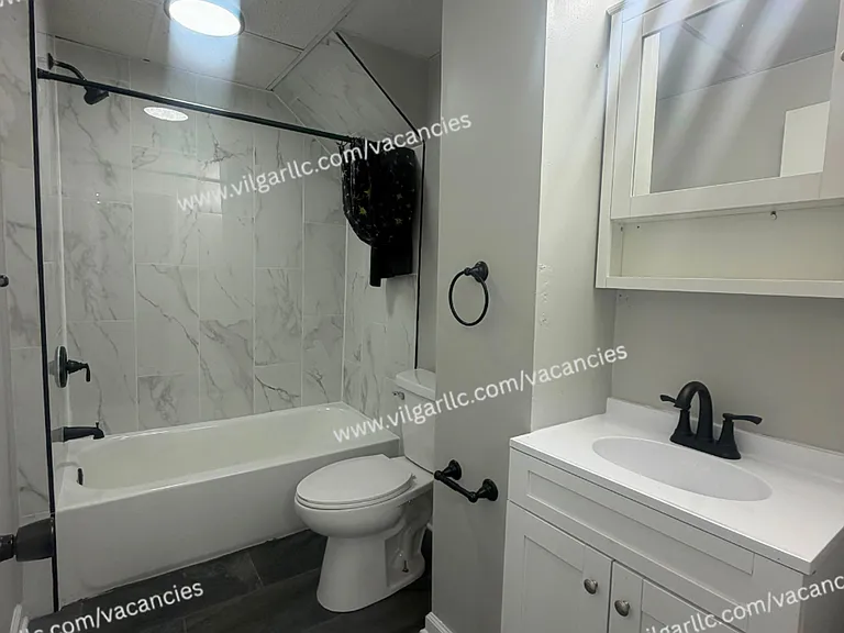 5035 Tod Ave — Photo 6