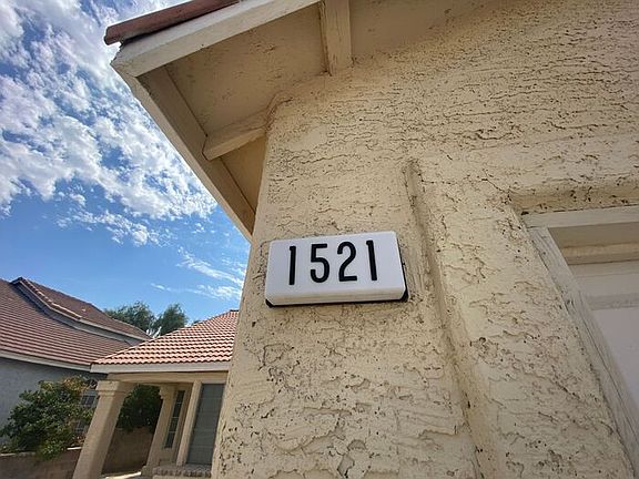 2nd image of 1521 Champagne Cir