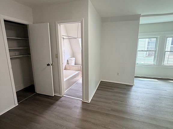 5th image of 854 S 15th St APT 3