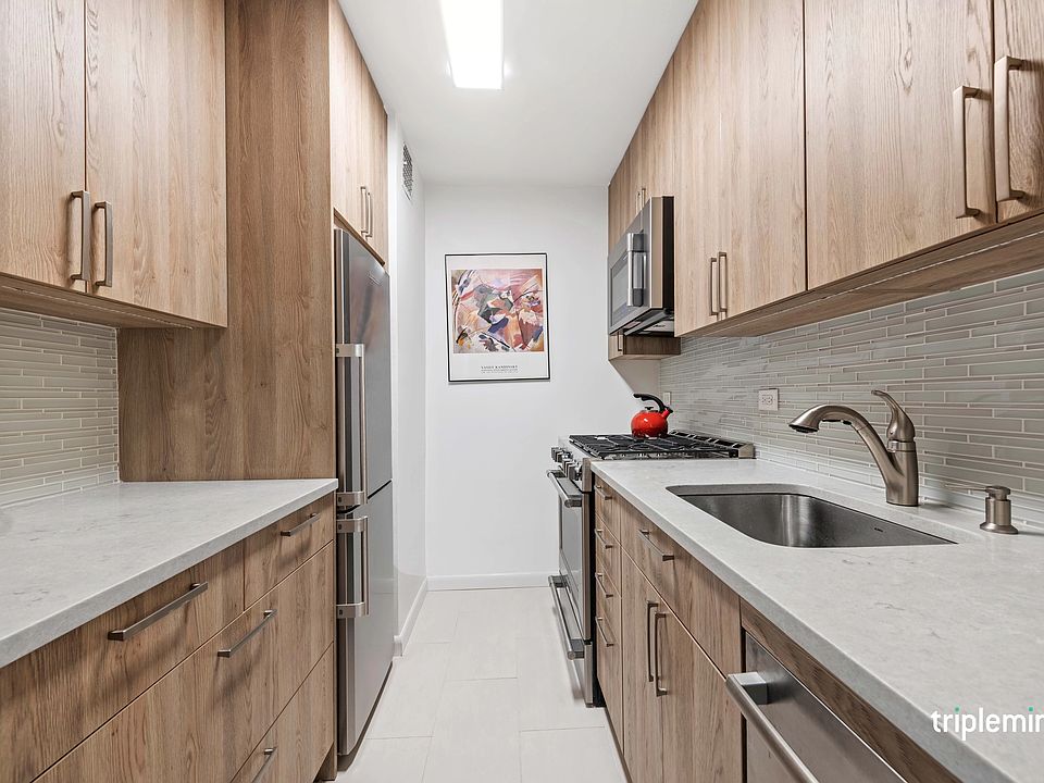 1st image of 170 W End Ave APT 25G